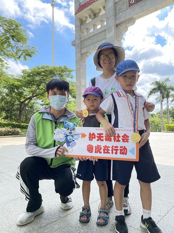 三鄉(xiāng)鎮(zhèn)開展“禁毒不停歇，人生不‘毒’行”宣傳活動(dòng)照片4.jpg